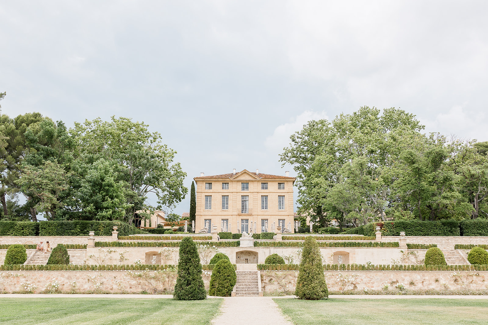 Château de la Gaude and its formal gardens near Aix-en-Provence, a luxury wedding venue in Provence, France